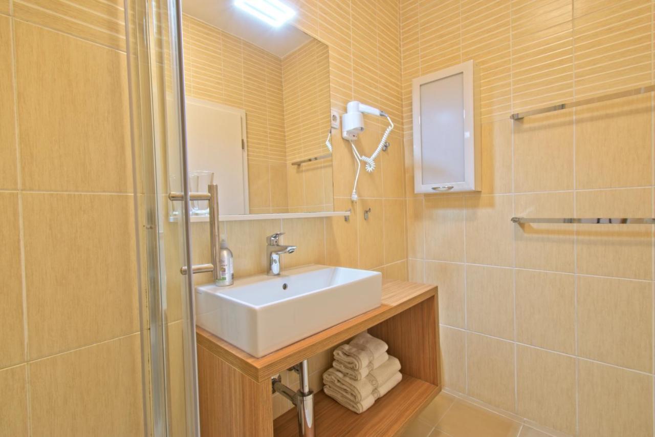 Sea View Guesthouse Opara Piran Exterior foto
